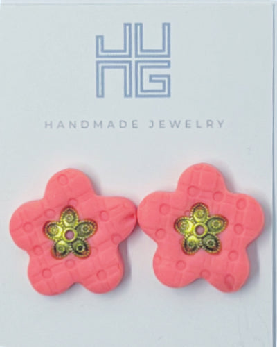 Clay floral studs