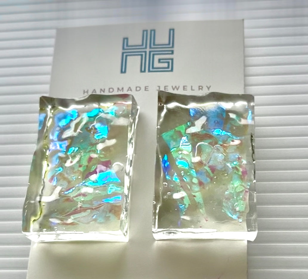 Resin with holographic accent