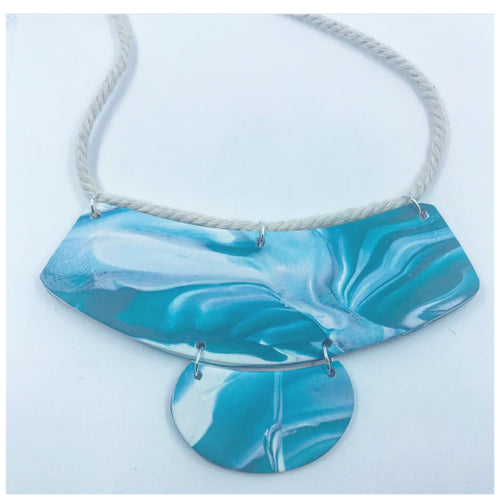 Marbled Bib Hinged Necklace